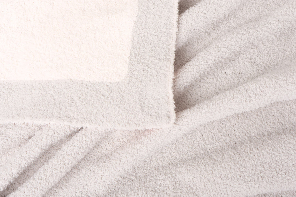 Cozy Stretch Throw Blanket